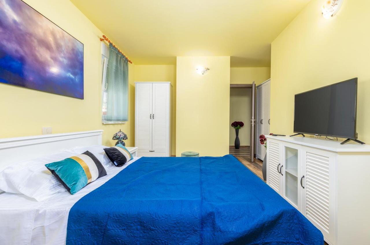 Apartment Monte *