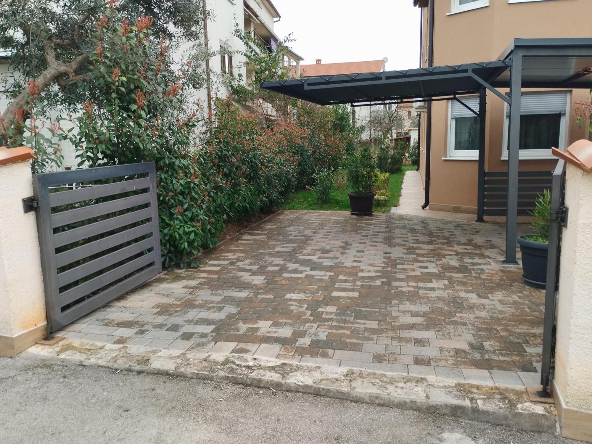 Apartment Monte *