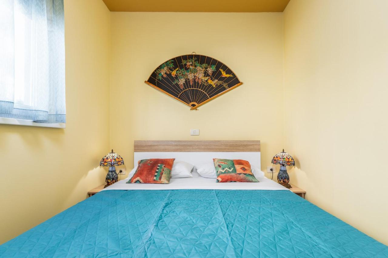 Monte Apartment *
