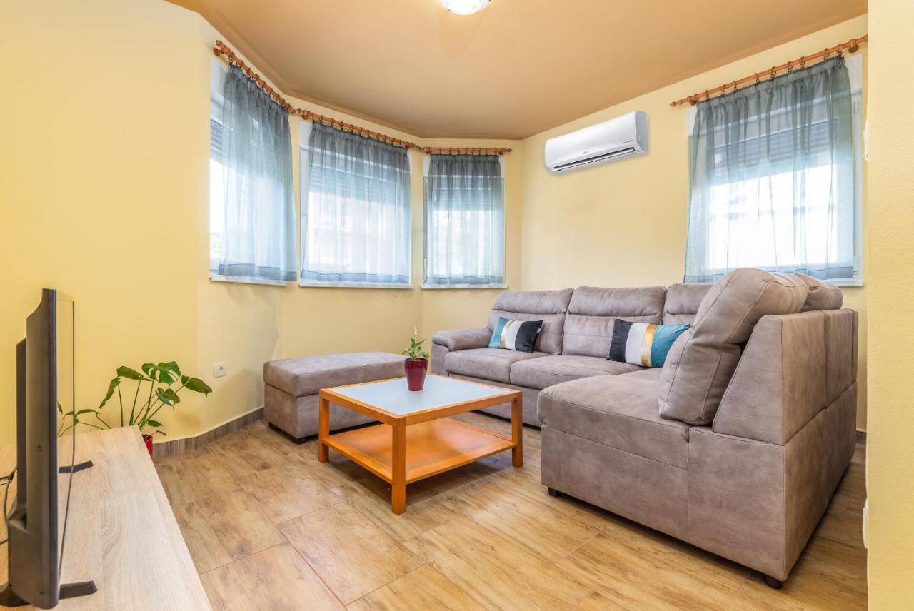 Monte Appartement *